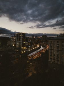 Превью обои здание, ночной город, огни, дорога