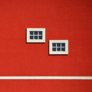 Превью обои здание, окна, красный, минимализм