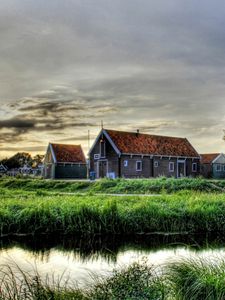 Превью обои здание, трава, мельница, река, hdr