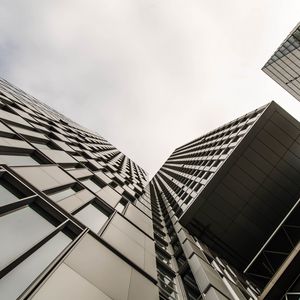Превью обои здание, вид снизу, фасад, рельеф
