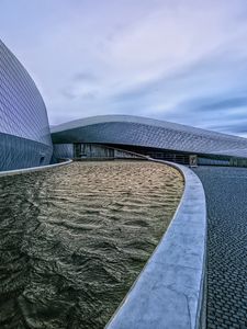 Превью обои здание, вода, архитектура