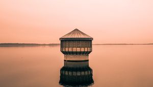 Превью обои здание, вода, минимализм