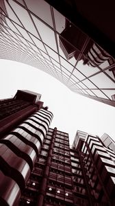 Превью обои здания, архитектура, небоскребы, отражение, вид снизу