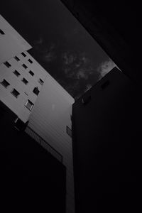 Превью обои здания, чб, фасад, вид снизу