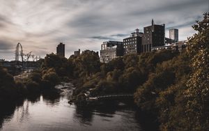 Превью обои здания, дома, деревья, река, город