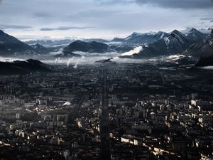 Превью обои здания, дорога, горы, город