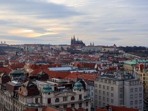 Превью обои здания, город, архитектура, крыши
