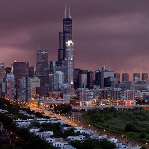 Превью обои здания, мегаполис, небоскребы, трава, hdr