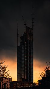 Превью обои здания, небоскреб, закат, темный