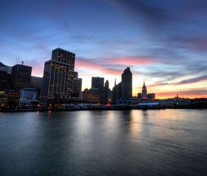 Превью обои здания, небоскребы, море, hdr