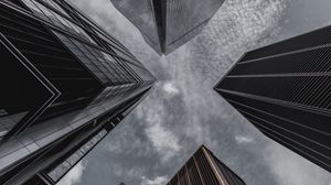 Превью обои здания, небоскребы, небо, архитектура, серый