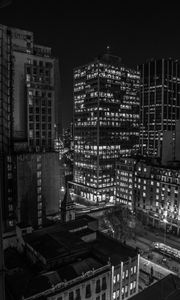 Превью обои здания, ночь, город, огни, черно-белый