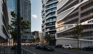 Превью обои здания, улица, дорога, автомобили