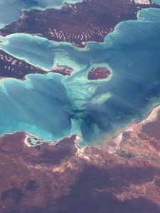 Превью обои земля, море, острова, планета, вид из космоса