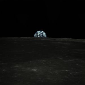 Превью обои земля, планета, луна, вид, космос
