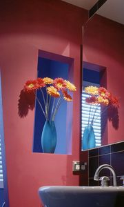 Превью обои зеркало, ваза, цветы, ванная