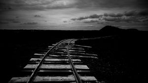 Превью обои железная дорога, горизонт, темный