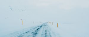 Превью обои зима, дорога, снег, минимализм, белый