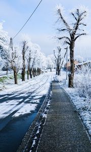 Превью обои зима, город, дорога, улица, снег