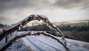 Превью обои зима, ветки, лед, снег