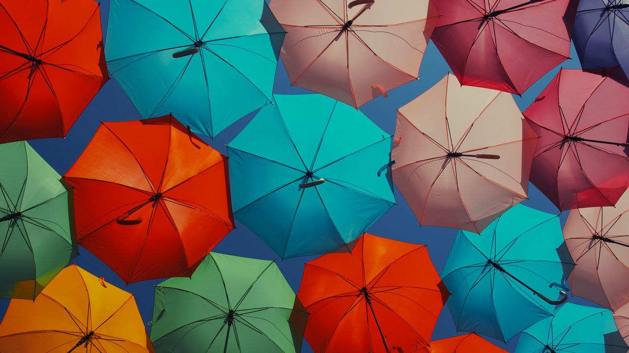 Обои зонтики, разноцветный, декорация, улица