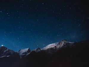 Превью обои звездное небо, горы, ночь
