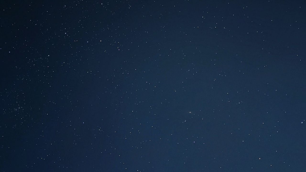 Обои звездное небо, ночь, звезды, небо, облака