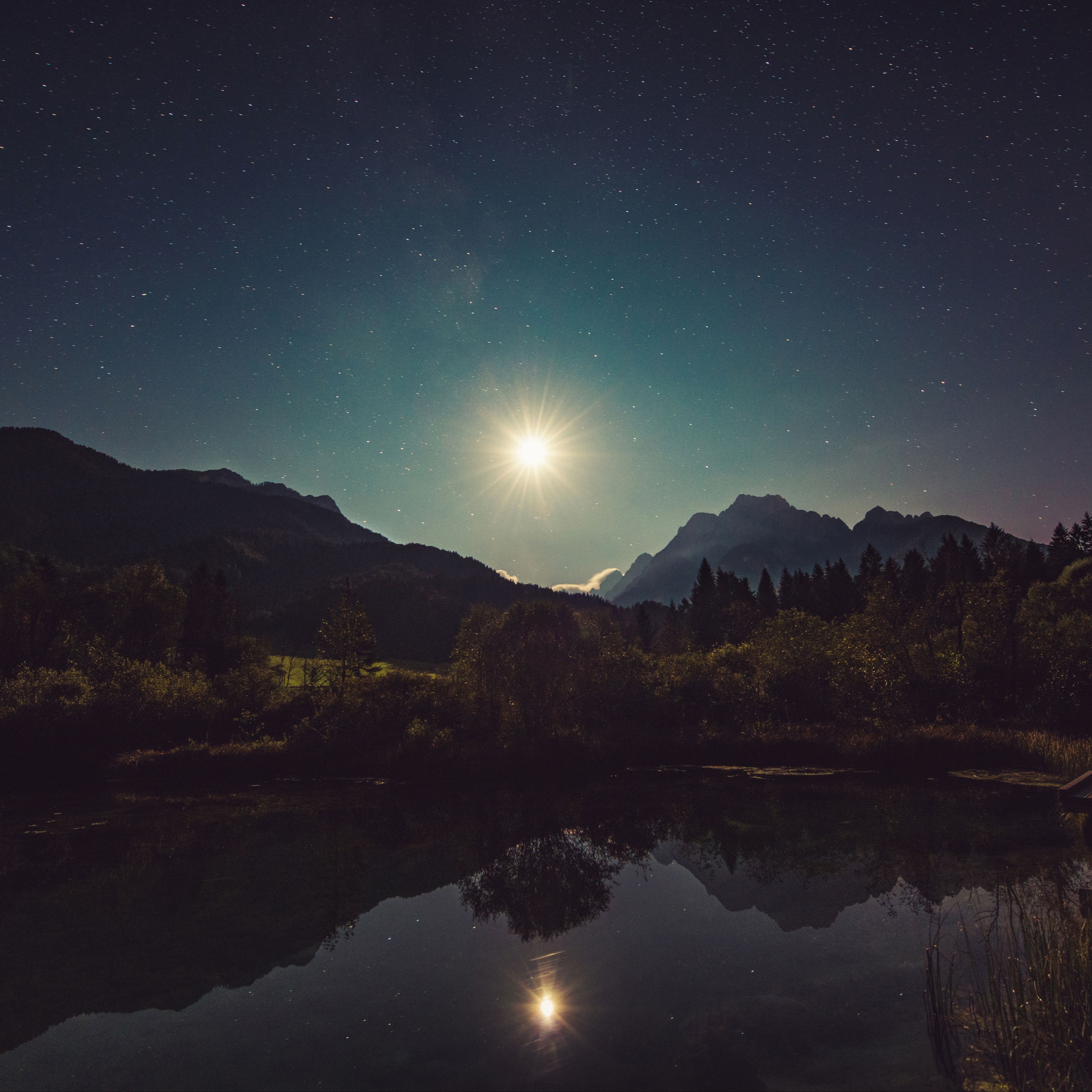 Sun moon above beyond. 2 высшая луна. 4 высшая луна. moonrise. доброе утро луна.