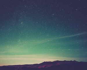 Превью обои звездное небо, сияние, горы, небо