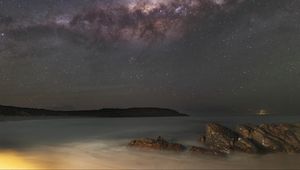 Превью обои звезды, галактика, небо, море, ночь