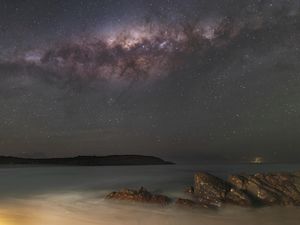 Превью обои звезды, галактика, небо, море, ночь