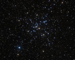 Превью обои звезды, сияние, блики, космос