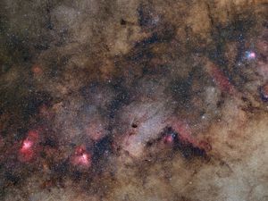 Превью обои звезды, туманности, космос, темный, облака